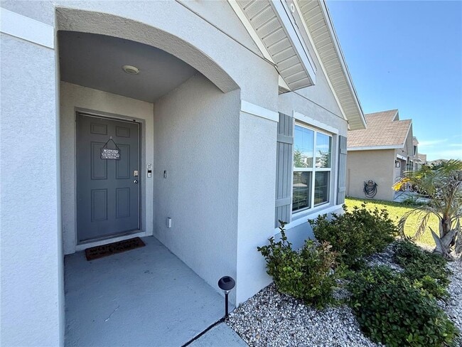 Photo - 16762 Parker River St