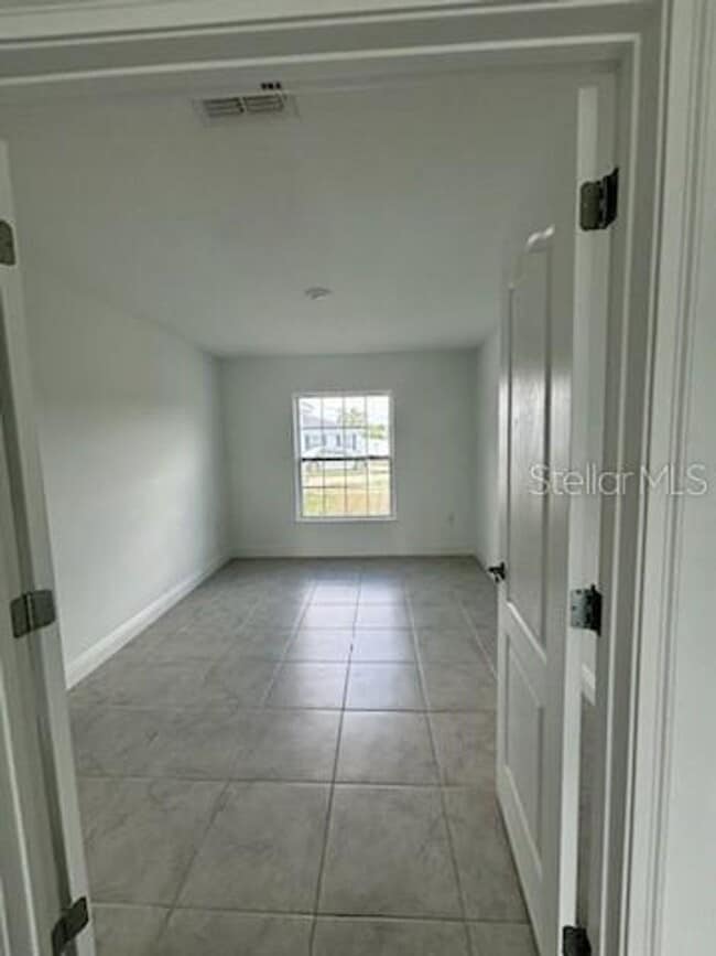 420 Bloomfield Dr