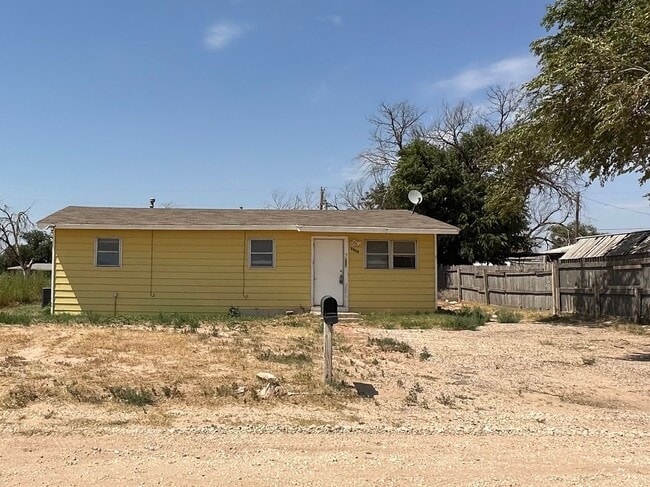 Available Now! MOVE IN SPECIAL!! - Available Now! MOVE IN SPECIAL!!