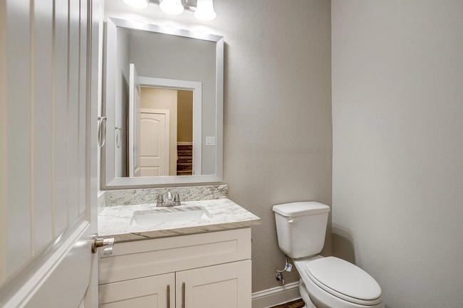 440+Stone+Lake++(6+of+45).jpg - Stone Lake Townhomes