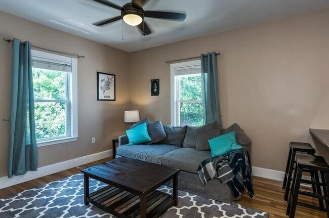 Photo - 101 Fellsway W Unit 2