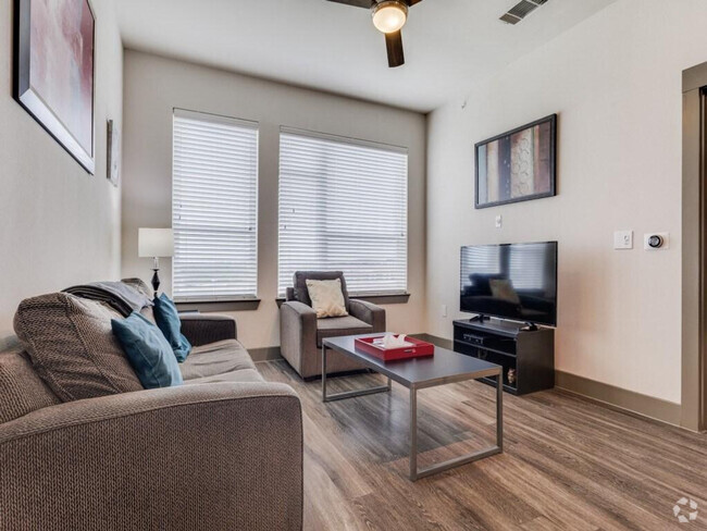 Building Photo - 120 W CityLine Dr Rental