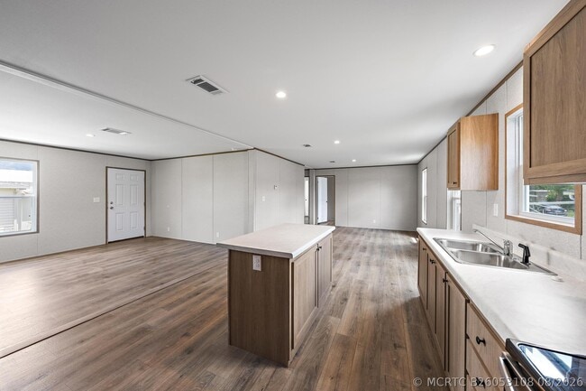 Photo - 7480 SE Eagle Ave