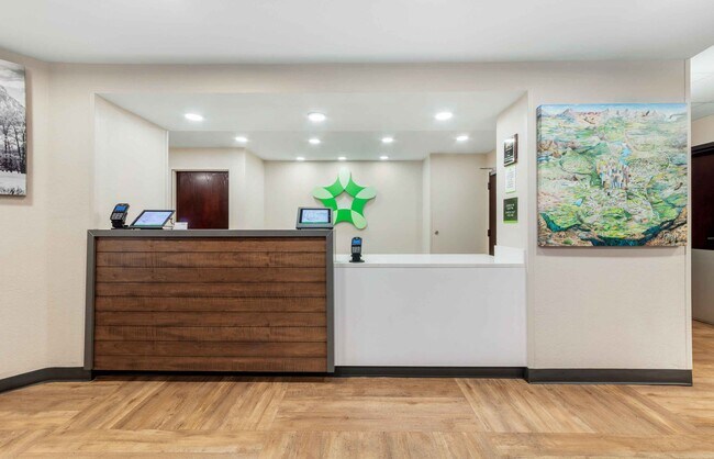 Photo - Furnished Studio-Miami - Airport - Doral -...