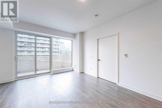 Photo - 60 Tannery Rd Unit 608