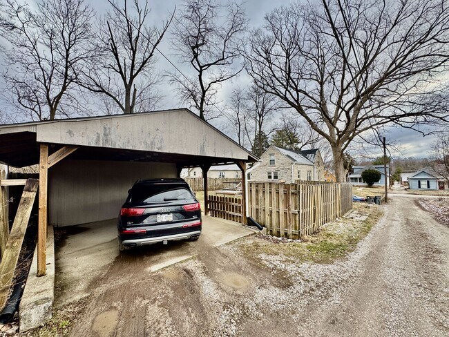 Photo - 1105 N Woodburn Ave