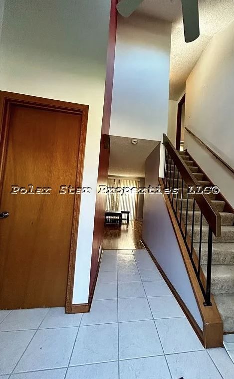 Photo - 767 Robin Rd