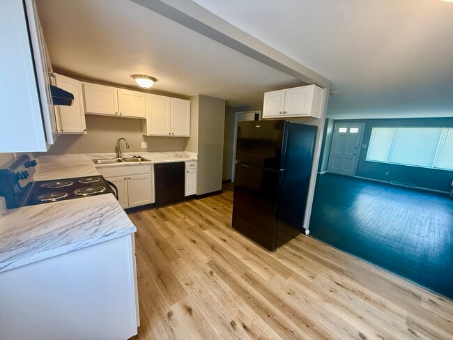 Photo - 4944 Fairway Ct Unit 4944 Fairway Ct