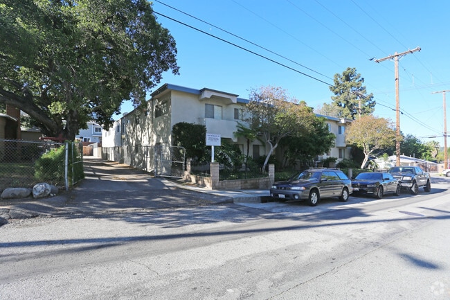 Building Photo - 7766 Wyngate St