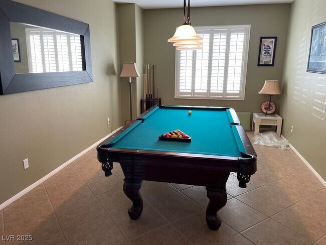 Photo - 170 Arches Ct