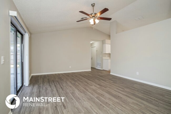 Photo - 140 Loma Bonita Dr