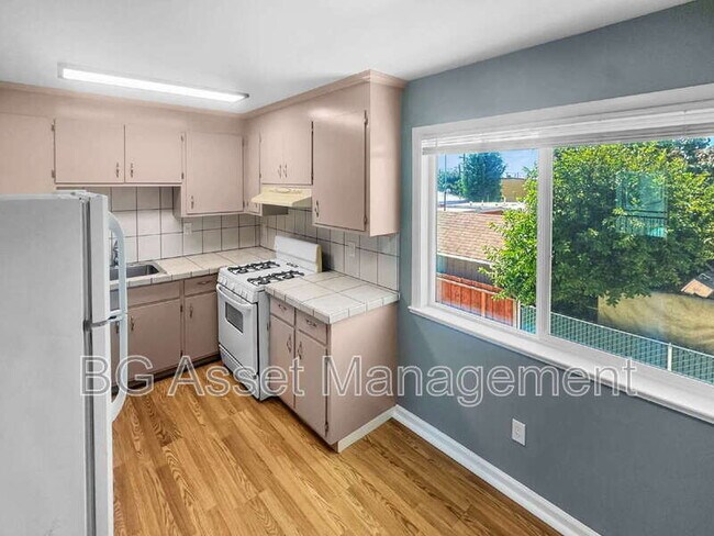 1610 Sanford Ave Unit 3