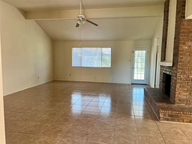 Photo - 2406 Farriers Bend Dr