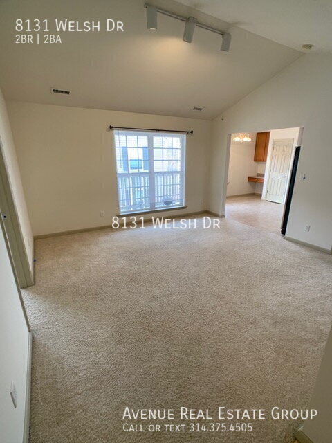 Photo - 8131 Welsh Dr
