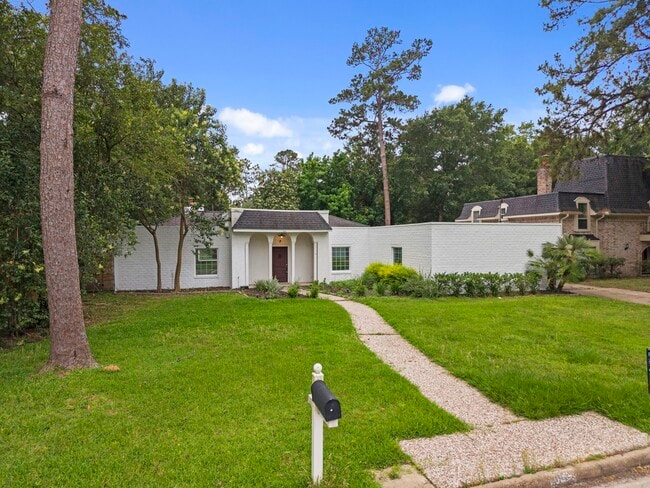 Building Photo - 10519 Fawnview Dr