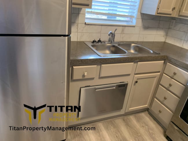 Photo - Cute Updated Townhouse! Unit 2023 Sagecrest St. Apt C