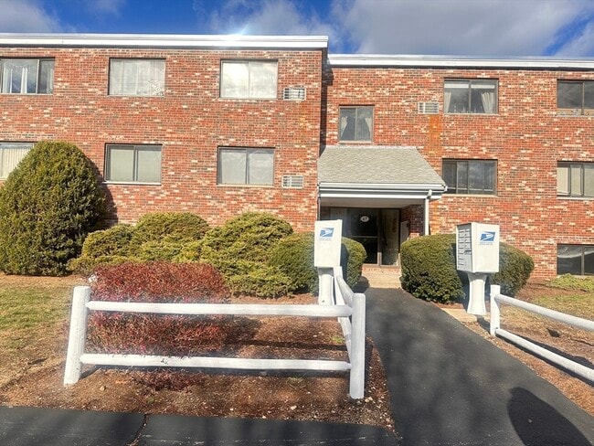 Photo - 67 Milliken Ave Unit 21B