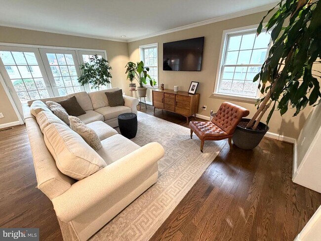 Photo - 4318 Lynbrook Dr