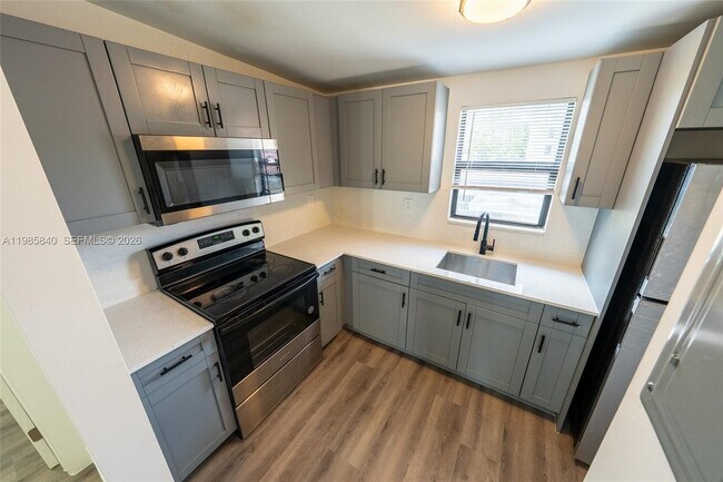 Photo - 618 NE 21st Ave Unidad 2