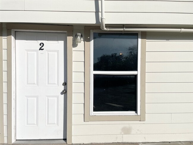 Photo - 7515 Bayway Dr Apartment Unit 2