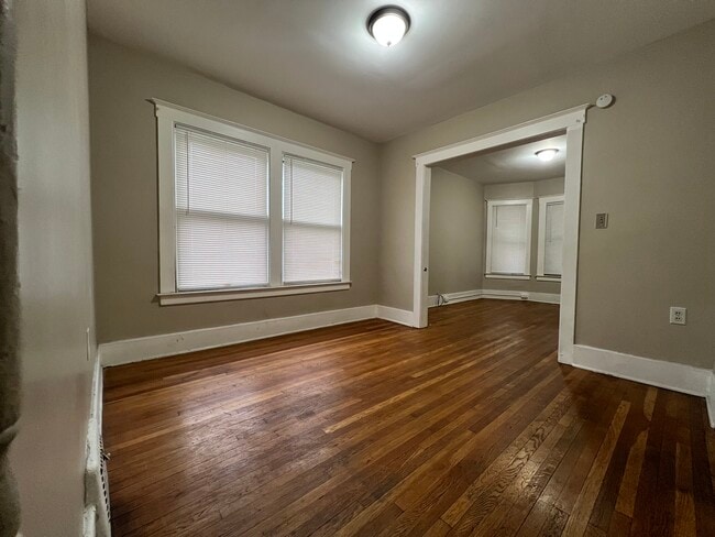 Photo - 1943 W Bethune St Unit 4