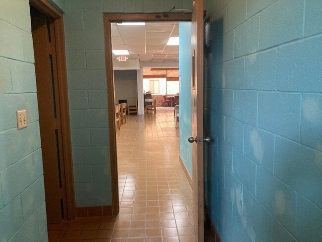 Photo - 11001 Fondren Rd