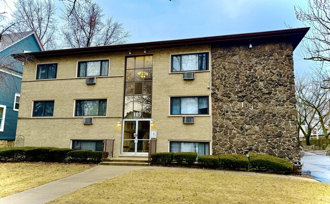 Photo - 109 S Elmwood Ave Condo Unit 30