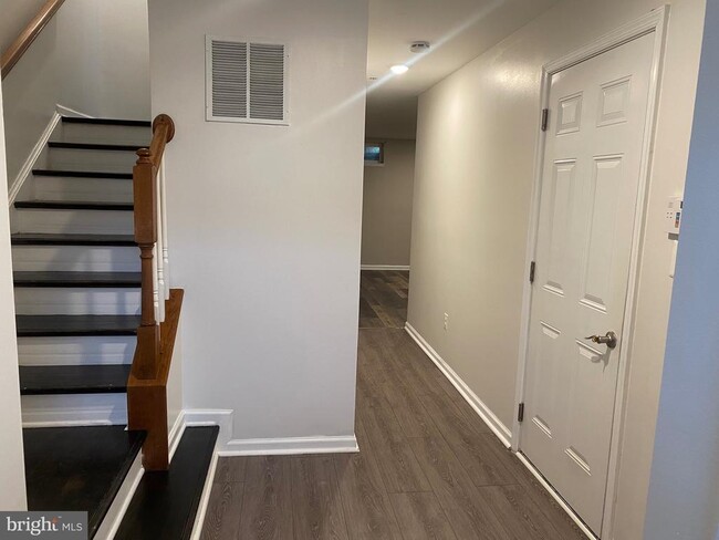 Photo - 219 Staysail Drive