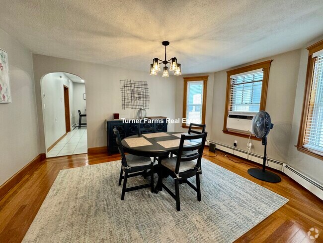 Building Photo - 45 Bowen Ave Unit 1 Rental