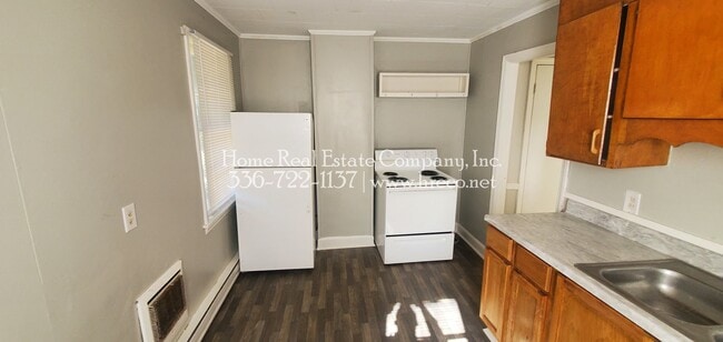 Photo - 832 Gray Ave NE Unit 832