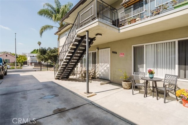 3131 Perlita Ave