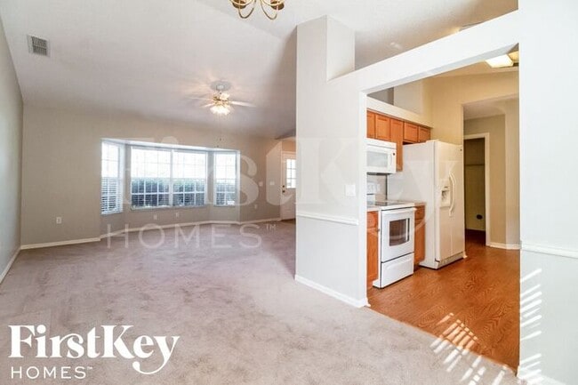 Photo - 1338 Trollman Ave