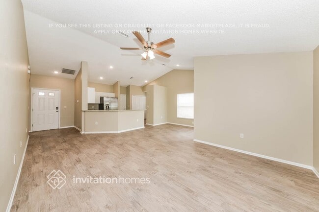 Photo - 4201 11th Ave E