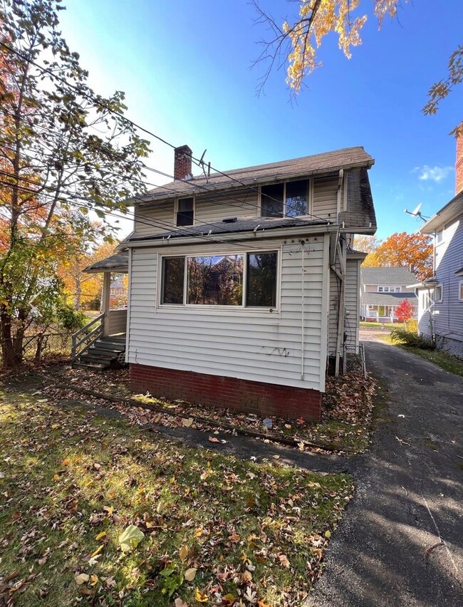 Photo - 847 Nela View Rd