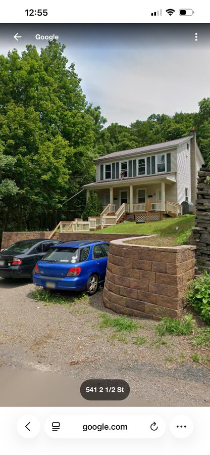 Photo - 548-2 1/2 2 1/2 St