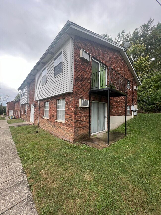 Photo - 9636 Alexandria Pike Unit 3