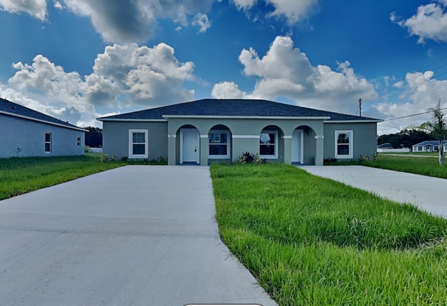 Building Photo - 1002 Dampierre Ct