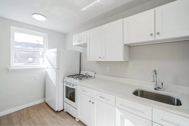 Photo - Summerdale Flats