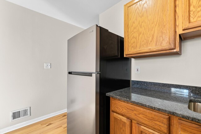 Photo - 2429 E Fayette St Townhome