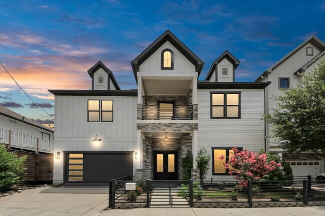 Photo - 3520 Beauchamp St