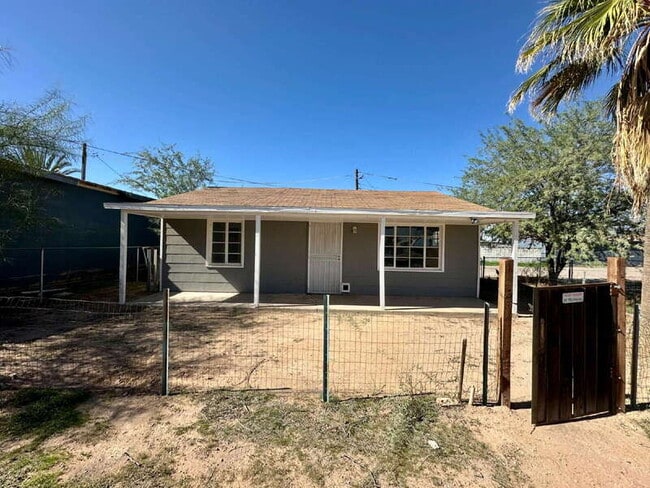 Photo - 544 N 7th Pl