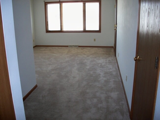 Photo - 2051 Cliff Alex Ct S Unit Apt 3