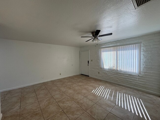 Photo - Nice Central 2 Bedroom