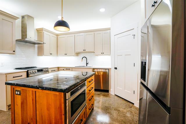 Photo - 108 Cardinal Wds