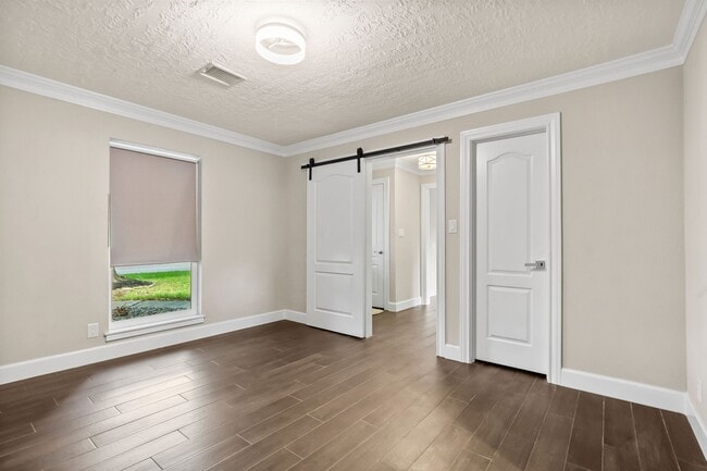 Photo - 11715 Park Creek Dr