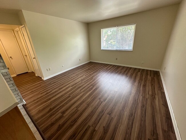 Photo - 300 E 16th Ave Unit HJ