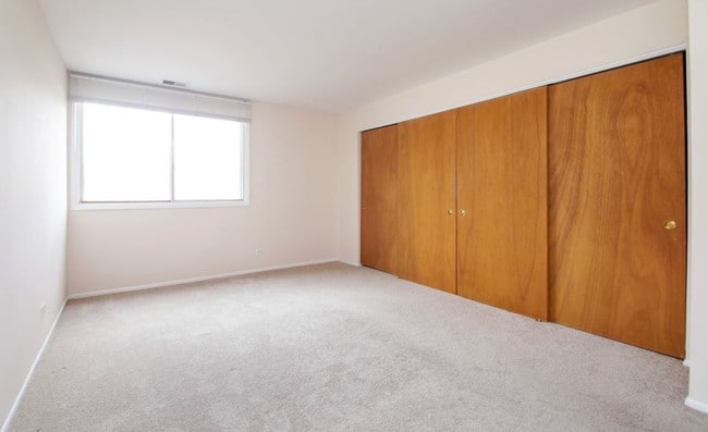 Master Bedroom - 2650 Brookwood Way Dr Unit 103