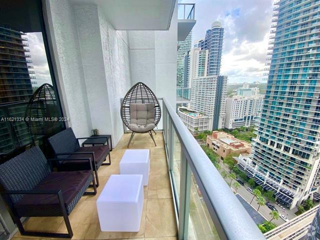 Building Photo - 1050 Brickell Ave Unit 2220 Rental