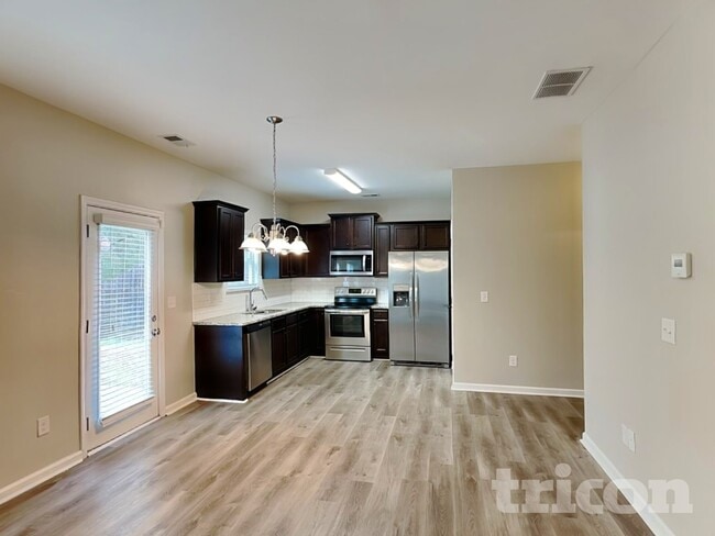 Photo - 203 Magnaview Dr