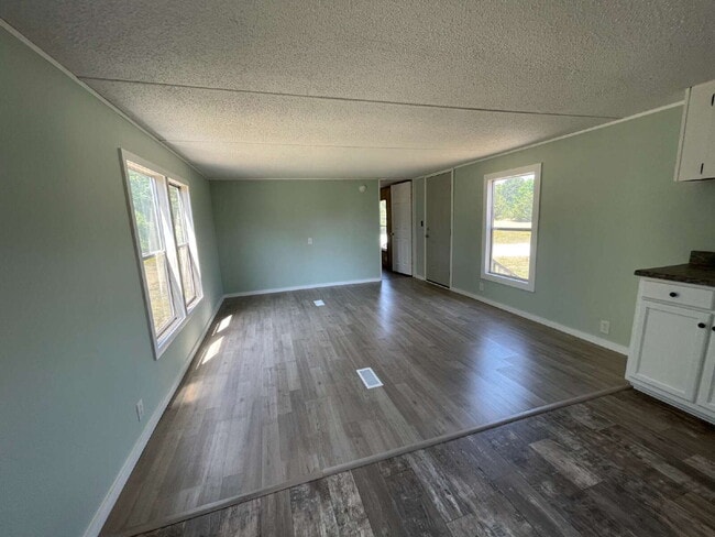 Photo - 3 BR, 2 BA SINGLE WIDE IN DUDLEY AREA